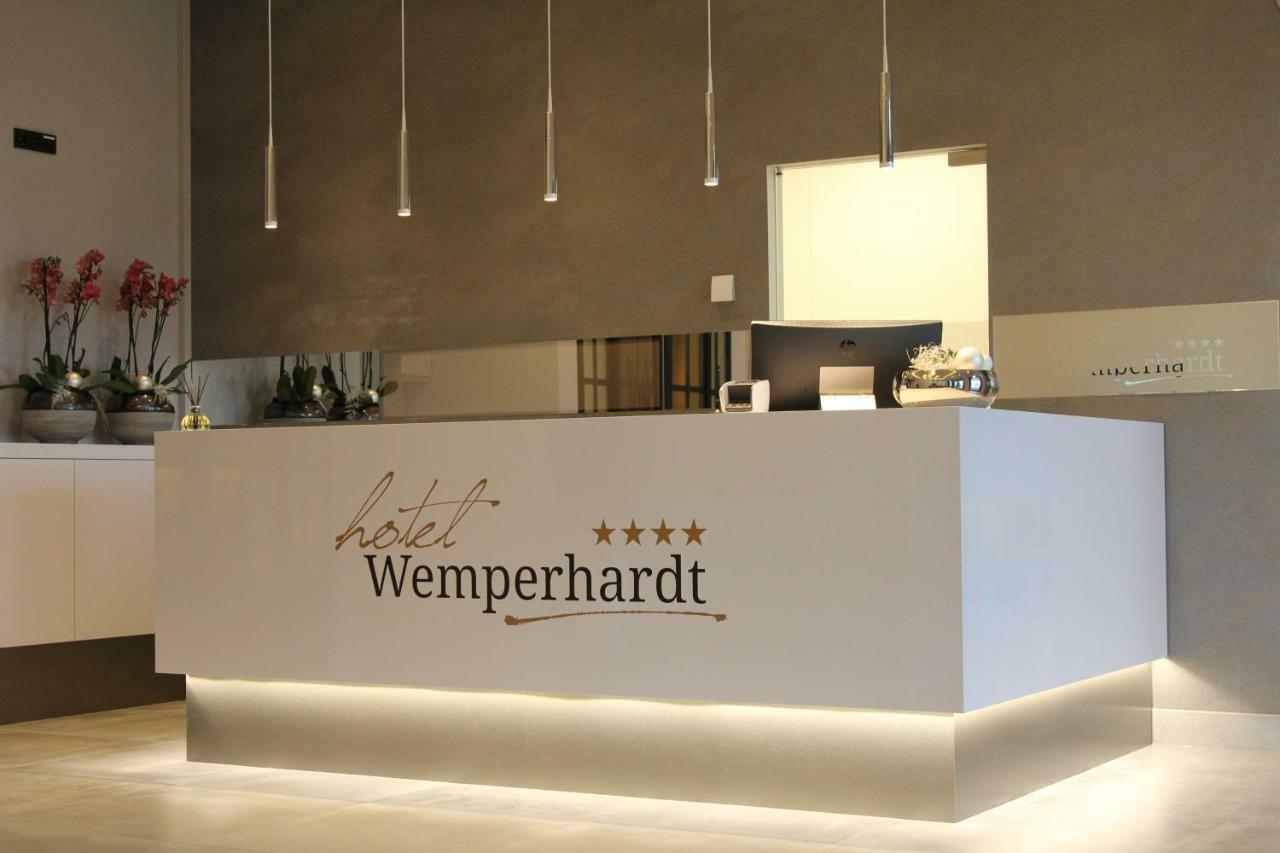 Hotel Wemperhardt Eksteriør bilde